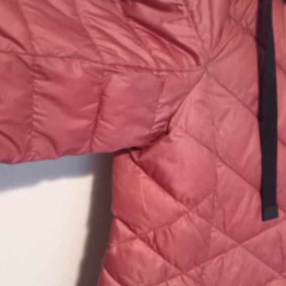 Lolë Claudia Lightweight Packable Water-repellent Puffer Coat, Size S - Picture 12 of 14